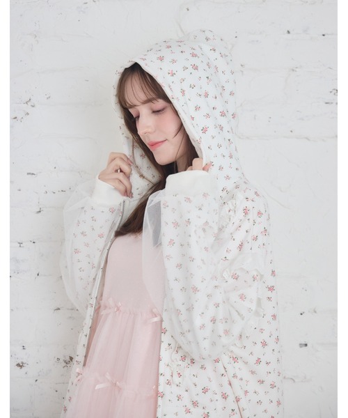 Lolime by mellfy memory(ロリミー バイ メルフィーメモリー)の「ribbon frill hood zip-up(パーカー・レディース・グレー/ピンク/ホワイト・FREE)」の4枚目の写真