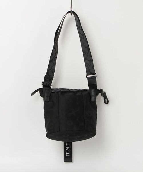 marimekko(マリメッコ)の「【ZOZO限定 ノベルティ付】Unikko / Carry All Unikko shoulder bag(ショルダーバッグ・レディース・ブラック・FREE)」の8枚目の写真