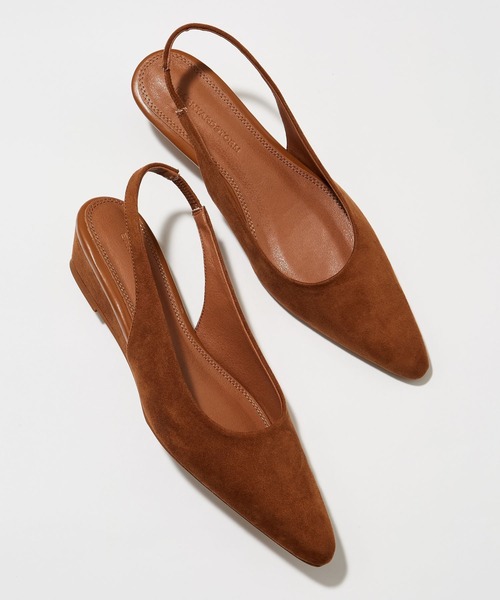 BARNYARDSTORM（バンヤードストーム）の「BARNYARDSTORM / ストラップウェッジパンプス【一部店舗限定サイズ】（パンプス・レディース・キャメル/ブラック・37/38/36）」の20枚目の写真