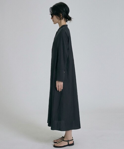 qualite（カリテ）の「【接触冷感】フィブリルシャツワンピース/春服/夏服/オフィスカジュアル/レイヤード（ワンピース・レディース・ブラック・36）」の11枚目の写真