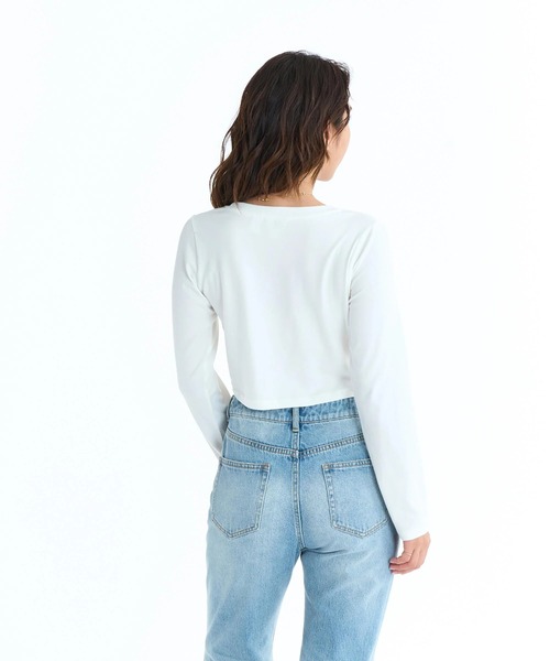 ROXY(ロキシー)の「ROXY ウィメンズ ROXY WITH HEART L/S TEE 長袖Tシャツ ロンT 丈短め【2026年春夏モデル】/ロキシークロップド丈・ショート丈トップス(Tシャツ/カットソー・レディース・ナチュラル/レッド/グレー・LARGE/MEDIUM)」の12枚目の写真