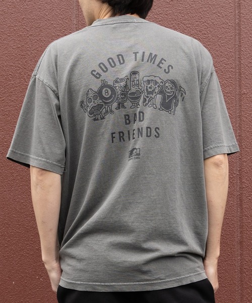 LURKING CLASS(ラーキングクラス)の「【ムラサキスポーツ限定】LURKING CLASS/ラーキングクラス 半袖 Tシャツ GOOD TIMES 2 S/S TEE ST26STM05(Tシャツ/カットソー・メンズ・ブラック/グレー・XL/L/M)」の2枚目の写真