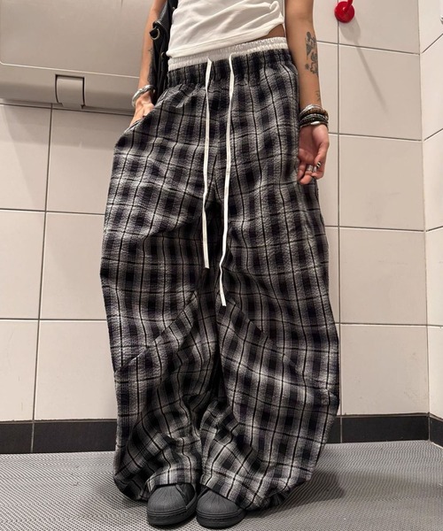 meJane（ミージェーン）の「マドラスチェック ワイドエッグパンツ（その他パンツ・レディース・ブラック系・L/M/S）」の6枚目の写真