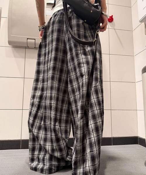 meJane（ミージェーン）の「マドラスチェック ワイドエッグパンツ（その他パンツ・レディース・ブラック系・L/M/S）」の5枚目の写真