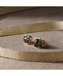 itam（アイタム）の「【itam】アイタム/ 【 金属アレルギー対応 】カラーキュービックジルコニア セラミックポストピアス（ピアス（両耳用））」