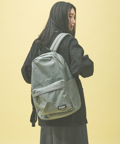 Kappa(カッパ)の「≪Kappa×and ST ウェルネスクラブ≫デイパック(バックパック/リュック・レディース・グレー/ブラウン系その他/ネイビー・FREE)」の4枚目の写真