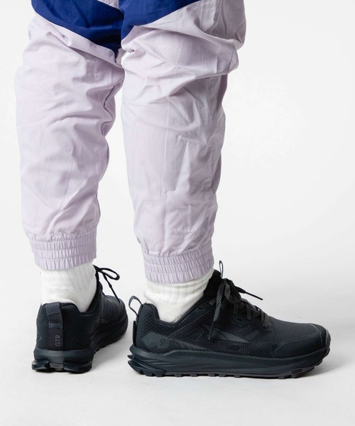 ALTRA(アルトラ)の「ALTRA LONE PEAK 9 アルトラ ローンピーク スニーカー(スニーカー・レディース・ブラック・23.5/23/25/24.5/24/22.5)」の3枚目の写真