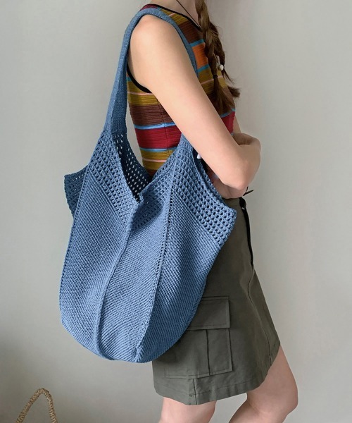 Miniministore(ミニミニストア)の「ニットバッグ 大容量トートバッグ肩掛け鞄(トートバッグ・レディース・レッド/イエロー/ダークベージュ/ダークブルー/ベージュ/アイボリー/ブラック・FREE)」の6枚目の写真