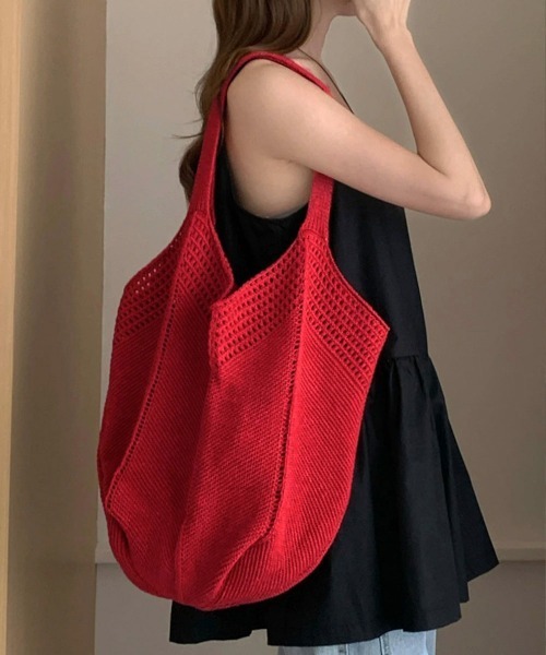 Miniministore(ミニミニストア)の「ニットバッグ 大容量トートバッグ肩掛け鞄(トートバッグ・レディース・レッド/イエロー/ダークベージュ/ダークブルー/ベージュ/アイボリー/ブラック・FREE)」の1枚目の写真
