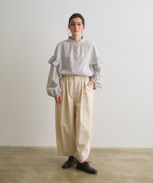 Crisp(クリスプ)の「ストライプ刺繍ブラウス(シャツ/ブラウス・レディース・ブルー/ピンク・FREE)」の3枚目の写真