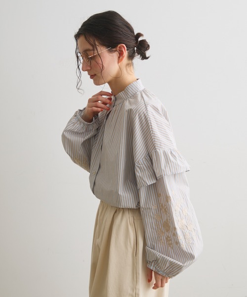 Crisp(クリスプ)の「ストライプ刺繍ブラウス(シャツ/ブラウス・レディース・ブルー/ピンク・FREE)」の10枚目の写真