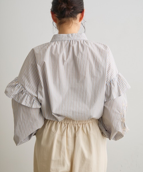Crisp(クリスプ)の「ストライプ刺繍ブラウス(シャツ/ブラウス・レディース・ブルー/ピンク・FREE)」の11枚目の写真
