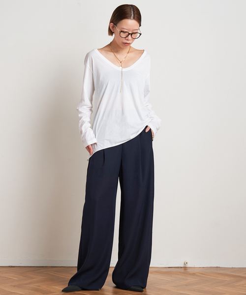 AP STUDIO(エーピーストゥディオ)の「Low-necked T-sh(Tシャツ/カットソー・レディース・ホワイト・FREE)」の13枚目の写真