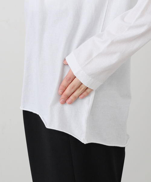 AP STUDIO(エーピーストゥディオ)の「Low-necked T-sh(Tシャツ/カットソー・レディース・ホワイト・FREE)」の7枚目の写真