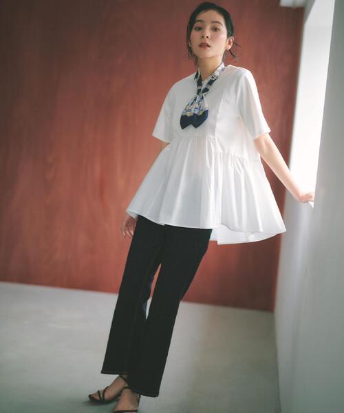 OPAQUE.CLIP（オペークドットクリップ）の「ペプラムドッキングカットソー【洗濯機OK】（Tシャツ/カットソー・レディース・チャコールグレー/ブラウン系/ブラック/ホワイト・40/38/36/42）」の2枚目の写真