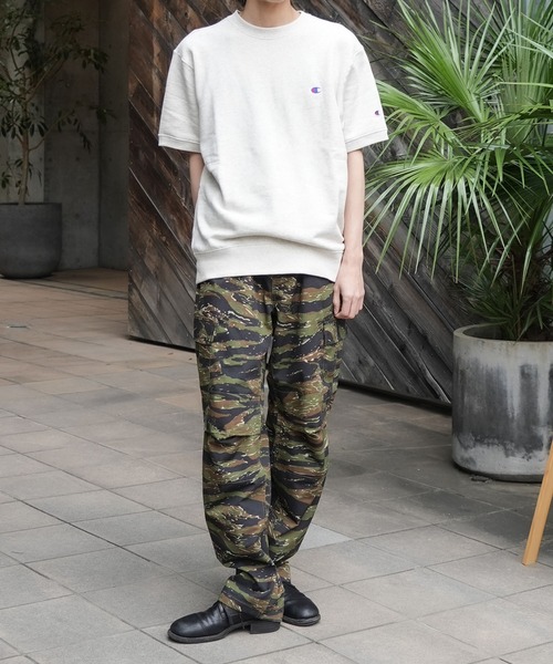 Champion(チャンピオン)の「【CHAMPION/チャンピオン】【乾きやすくてヨレない】半袖スウェット USAコットン×リサイクルポリエステル サステナブル 洗濯に強い(Tシャツ/カットソー・メンズ・ネイビー/杢グレー/ブラック/オフホワイト・X-LARGE/LARGE/MEDIUM)」の11枚目の写真