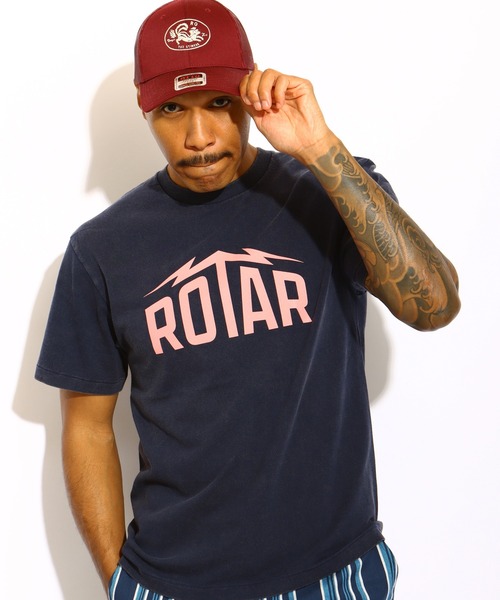 ROTAR(ローター)の「Lightning LOGO 2 vintage finish Tee(Tシャツ/カットソー・メンズ・イエロー系その他/ブラック系その他/ネイビー/ホワイト系その他・MEDIUM/LARGE/X-LARGE)」の3枚目の写真