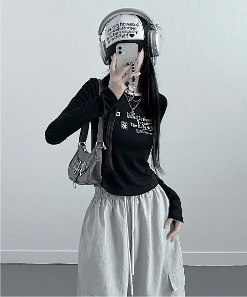 Emilie(エミリー)の「フロントプリント コンパクトロンT(Tシャツ/カットソー・レディース・ピンク/アイボリー/ブラック/カーキ・FREE)」の18枚目の写真