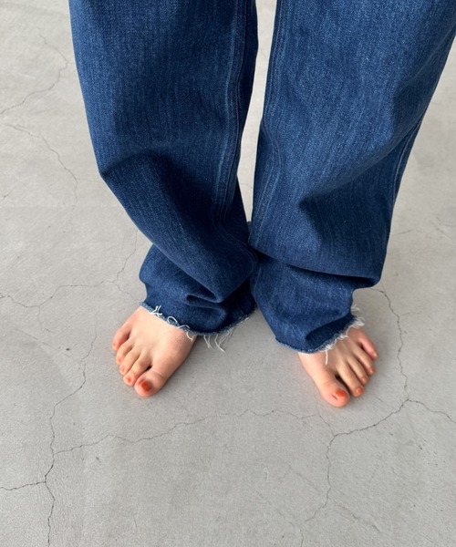 CANAL JEAN(キャナルジーン)の「El mar カットオフデニムパンツ 606(デニムパンツ・レディース・インディゴブルー・X-SMALL/MEDIUM/SMALL)」の4枚目の写真
