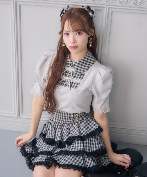 ROJITA（ロジータ）の「【SNSで大バズリ中/ピンク予約販売】ダブルリボン配色レイヤードトップス（Tシャツ/カットソー・レディース・ブラック/グレー/ピンク・FREE）」の3枚目の写真