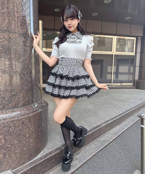 ROJITA(ロジータ)の「【SNSで大バズリ中】ダブルリボン配色レイヤードトップス(Tシャツ/カットソー・レディース・ブラック/グレー/ピンク・FREE)」の17枚目の写真