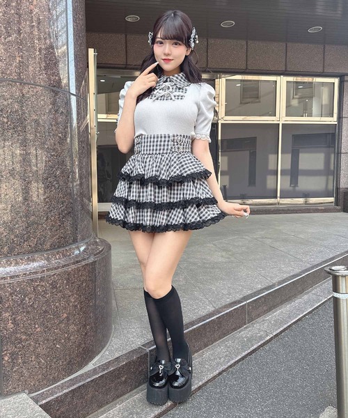 ROJITA(ロジータ)の「【SNSで大バズリ中】ダブルリボン配色レイヤードトップス(Tシャツ/カットソー・レディース・ブラック/グレー/ピンク・FREE)」の18枚目の写真
