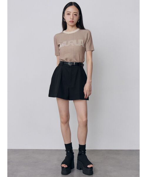 MURUA(ムルーア)の「タックショートパンツ 夏服(その他パンツ・レディース・グレー/ブラック・1/2)」の8枚目の写真