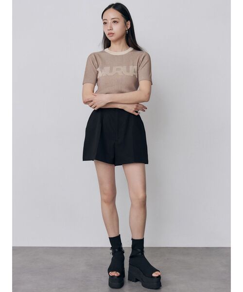 MURUA(ムルーア)の「タックショートパンツ 夏服(その他パンツ・レディース・グレー/ブラック・1/2)」の11枚目の写真