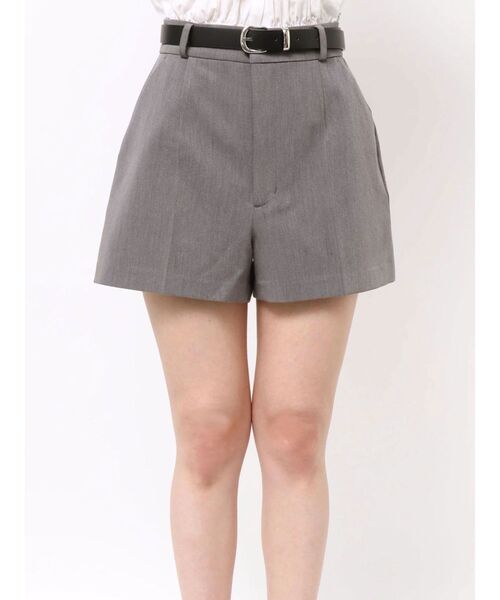 MURUA(ムルーア)の「タックショートパンツ 夏服(その他パンツ・レディース・グレー/ブラック・1/2)」の20枚目の写真