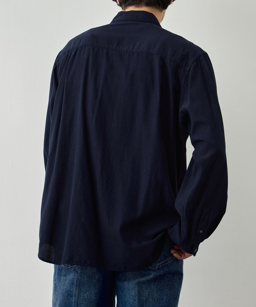 ATON(エイトン)の「【ATON/エイトン】COTTON SILK VIERA LOOSE FIT SHIRT(シャツ/ブラウス・メンズ・グリーン/ネイビー・4/6/2)」の19枚目の写真