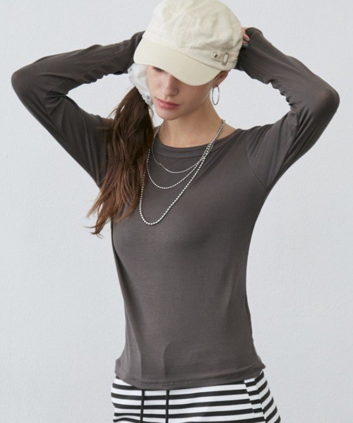 Rohwel(ローウェル)の「Sheer Simple Top / シアーシンプルトップス(Tシャツ/カットソー・レディース・ホワイト/ミント/パープル/ブラック/グレー・FREE)」の3枚目の写真