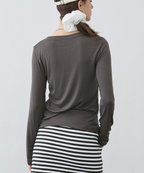 Rohwel(ローウェル)の「Sheer Simple Top / シアーシンプルトップス(Tシャツ/カットソー・レディース・ホワイト/ミント/パープル/ブラック/グレー・FREE)」の13枚目の写真