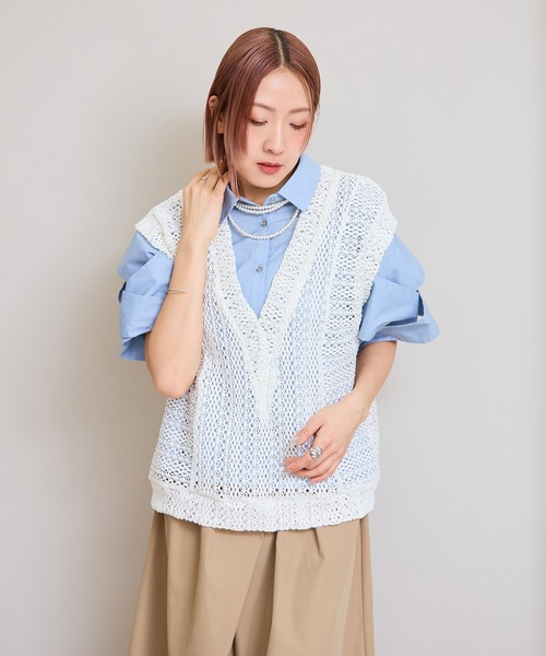 LHELBIE（レルビエ）の「クロシェレースベスト（ニット/セーター・レディース・ブラック/アイボリー/ブラウン・M）」の16枚目の写真