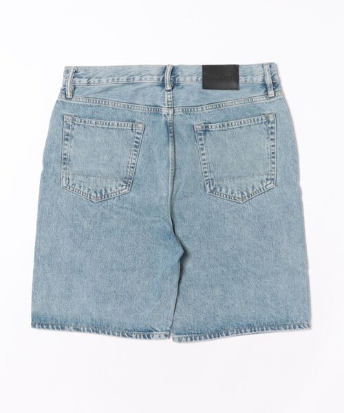 ALLSAINTS(オールセインツ)の「LENNY LOOSE FIT DENIM SHORTS | LENNY ルーズ フィット デニム ショート(デニムパンツ・メンズ・ライトインディゴブルー・28/30/31/32/33)」の2枚目の写真