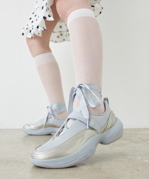 JORDAN BRAND(ジョーダンブランド)の「ジョーダン ポワント ウィメンズシューズ / Jordan Pointe Women's Shoes IB8597-002 Metallic Silver(バレエシューズ・レディース・シルバー・24/23.5/23/24.5/22.5/22/26/25.5/25)」の2枚目の写真