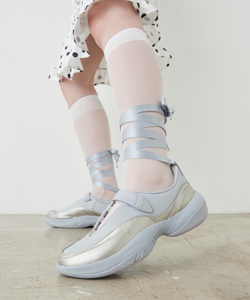 JORDAN BRAND(ジョーダンブランド)の「ジョーダン ポワント ウィメンズシューズ / Jordan Pointe Women's Shoes IB8597-002 Metallic Silver(バレエシューズ・レディース・シルバー・24/23.5/23/24.5/22.5/22/26/25.5/25)」の4枚目の写真