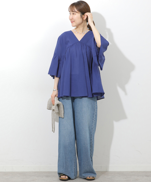 JOURNAL STANDARD relume(ジャーナルスタンダード レリューム)の「コットンギャザーフレアブラウス(シャツ/ブラウス・レディース・ブラック/ブルー/ホワイト・FREE)」の19枚目の写真