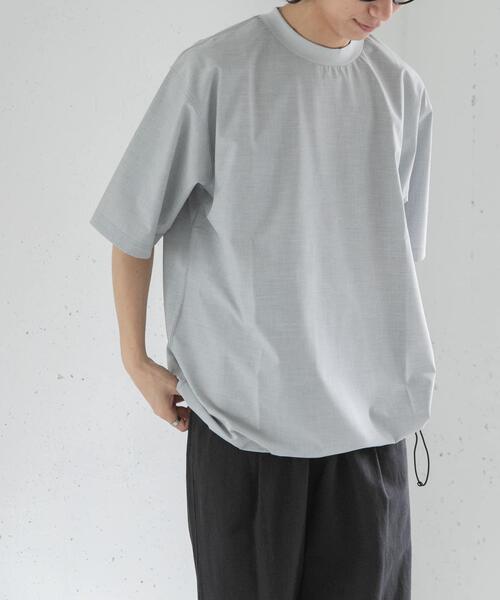 FORK&SPOON(フォークアンドスプーン)の「FORK&SPOON キャリーマンヘムスピンドルTシャツ(Tシャツ/カットソー・メンズ・ライトグレー/ブラウン系その他/チャコールグレー・5/4)」の2枚目の写真