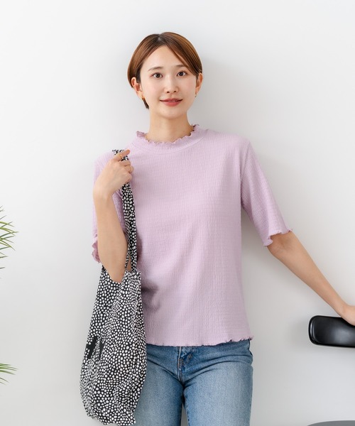 fort point(フォーポイント)の「【C-FORTPOINT/フォートポイント】【ひんやり接触冷感 二の腕カバー】カット楊柳 ハイネック5分袖Tシャツ 体型カバー 着痩せ きれいめ カジュアル 涼しい(Tシャツ/カットソー・レディース・ベージュ/ライトパープル/ダークブラウン/サックスブルー・MEDIUM/LARGE)」の7枚目の写真