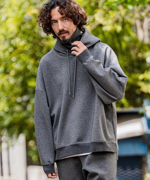 CAMBIO(カンビオ)の「mpa4139-High-Neck Scuba Knit Hoodie ハイネックパーカー(A71826cmb)(パーカー・メンズ・チャコールグレー/ブラック/オートミール・L/M/S)」の17枚目の写真