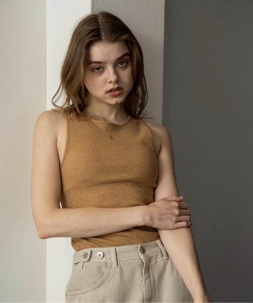 lawgy（ラウジー）の「embroidery rib tank top / エンブロイダリーリブタンクトップ（タンクトップ・レディース・ライトグリーン/オレンジ系/ホワイト・FREE）」の3枚目の写真