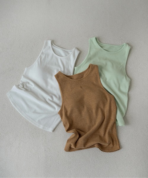lawgy（ラウジー）の「embroidery rib tank top / エンブロイダリーリブタンクトップ（タンクトップ・レディース・ライトグリーン/オレンジ系/ホワイト・FREE）」の4枚目の写真