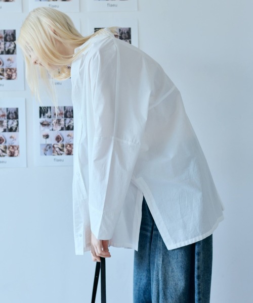 flaeu(フラユ)の「Loose Drop Shoulder Shirt(シャツ/ブラウス・レディース・ブラック/ホワイト・FREE)」の4枚目の写真