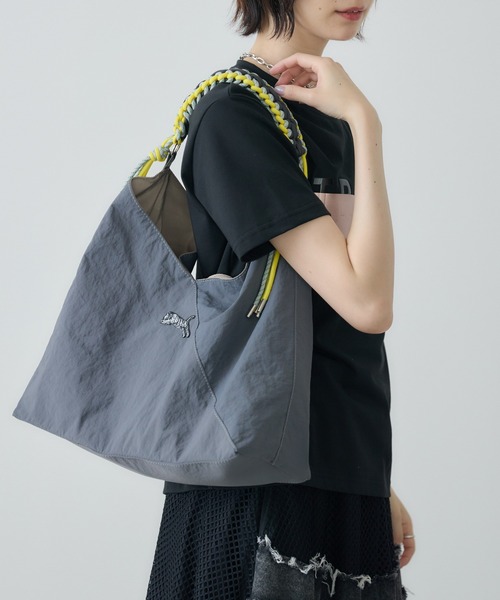 Paradise Picnic（パラダイスピクニック）の「TRANOI. コードショルダーBAG（ショルダーバッグ・レディース・チャコールグレー/レッド/アイボリー・FREE）」の10枚目の写真