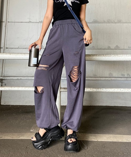 non-hedge(ノンヘッジ)の「ダメージスウェットワイドパンツ(スウェットパンツ・レディース・ブラック/チャコールグレー/グレー・FREE)」の3枚目の写真