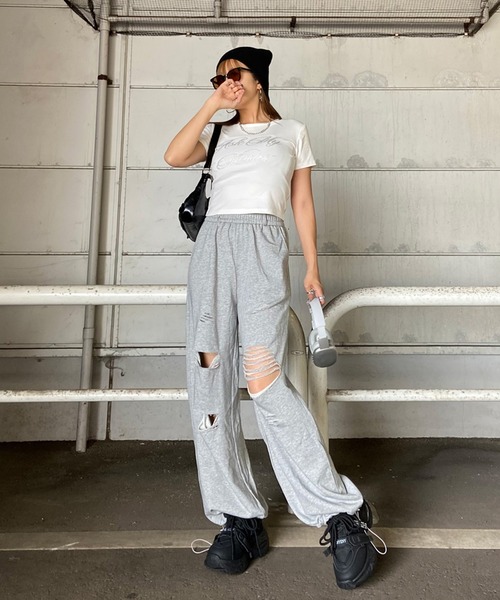non-hedge(ノンヘッジ)の「ダメージスウェットワイドパンツ(スウェットパンツ・レディース・ブラック/チャコールグレー/グレー・FREE)」の21枚目の写真