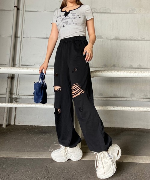 non-hedge(ノンヘッジ)の「ダメージスウェットワイドパンツ(スウェットパンツ・レディース・ブラック/チャコールグレー/グレー・FREE)」の5枚目の写真