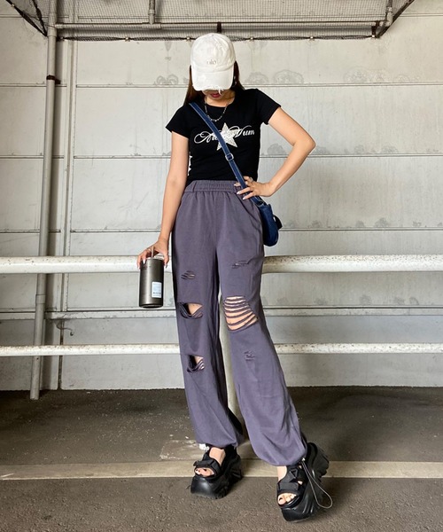 non-hedge(ノンヘッジ)の「ダメージスウェットワイドパンツ(スウェットパンツ・レディース・ブラック/チャコールグレー/グレー・FREE)」の10枚目の写真