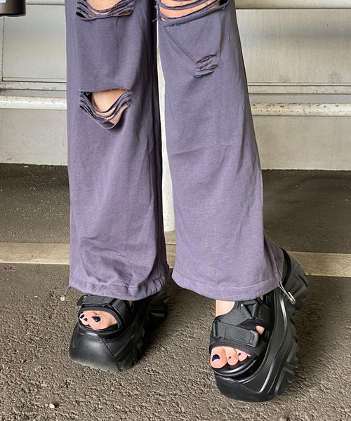 non-hedge(ノンヘッジ)の「ダメージスウェットワイドパンツ(スウェットパンツ・レディース・ブラック/チャコールグレー/グレー・FREE)」の19枚目の写真