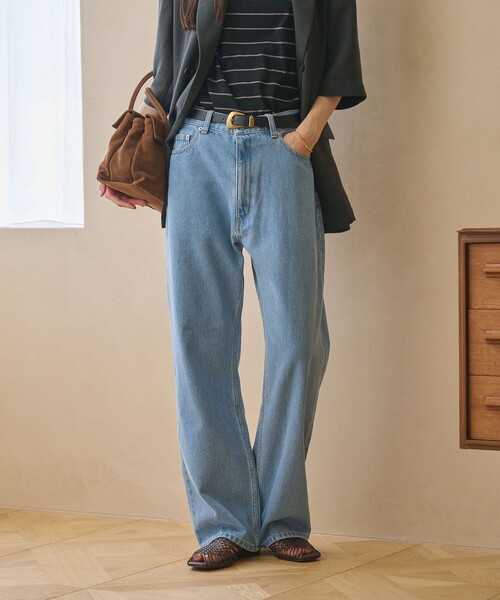 BEAUTY&YOUTH UNITED ARROWS(ビューティーアンドユースユナイテッドアローズ)の「【WEB限定】ワイドフレア デニムパンツ ウォッシャブル(デニムパンツ・レディース・ダークグレー/ネイビー/ライトブルー・L/M/S)」の4枚目の写真